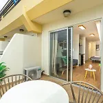 Luxury 2 Ocean View Wifi Free أذيخي